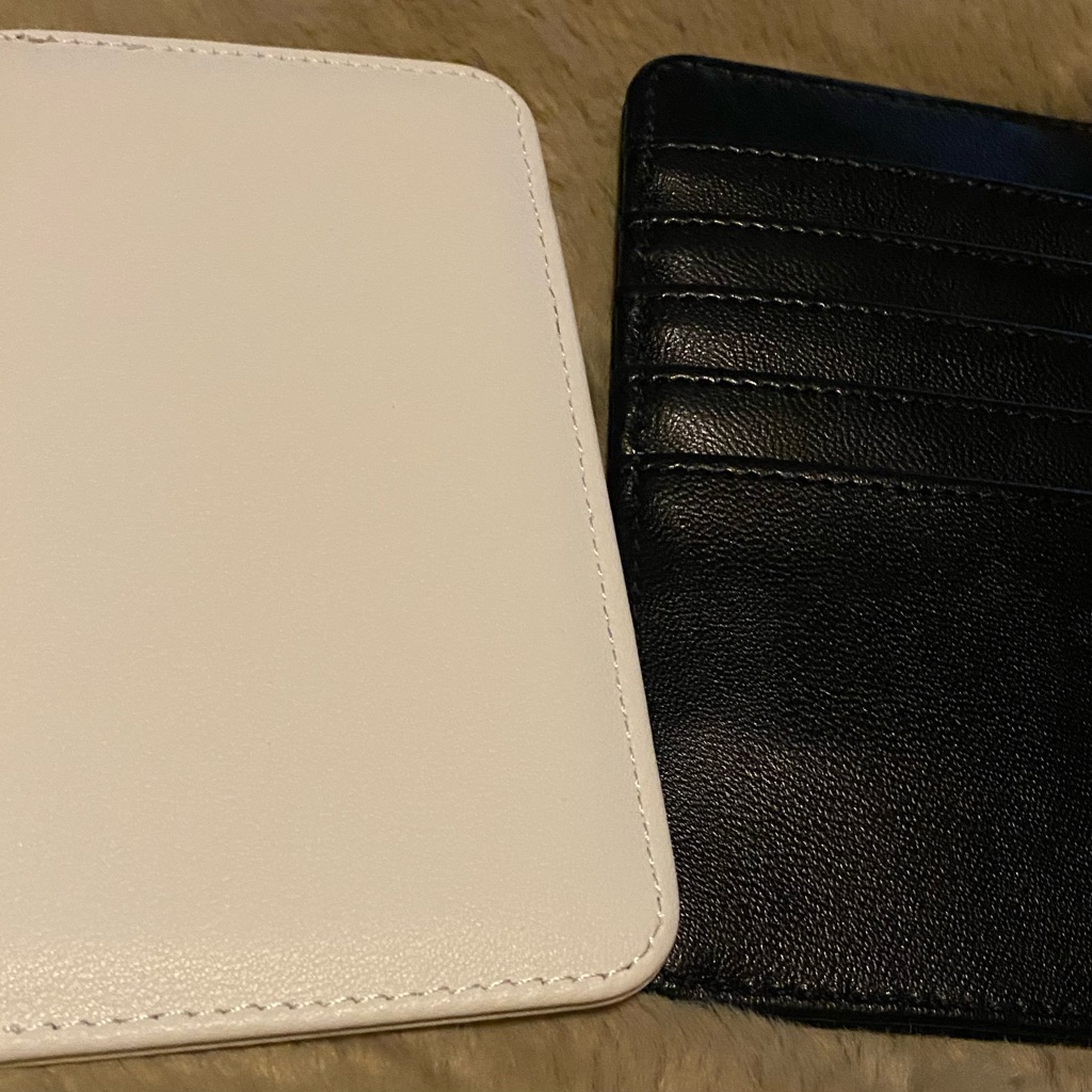 Black Or White Leather Card And Coin Holder